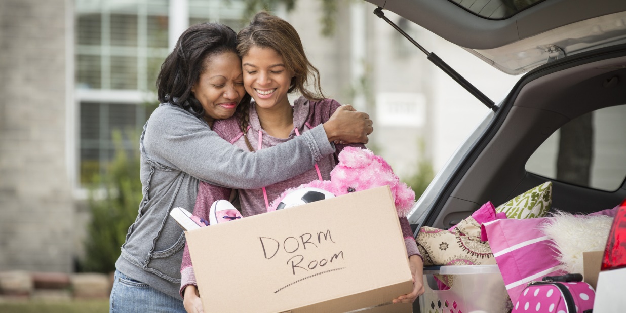 Make a plan and a checklist for your move to college