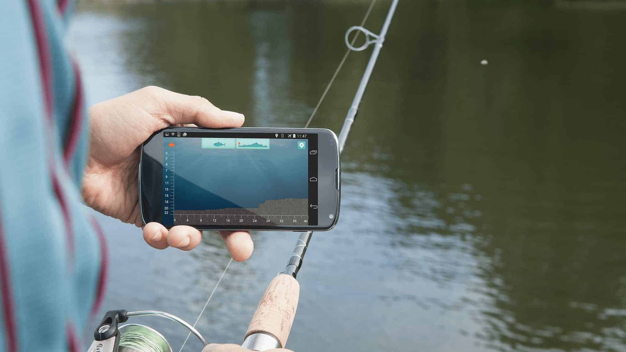 How to Choose the Right Fish Finder for Your Small Boat