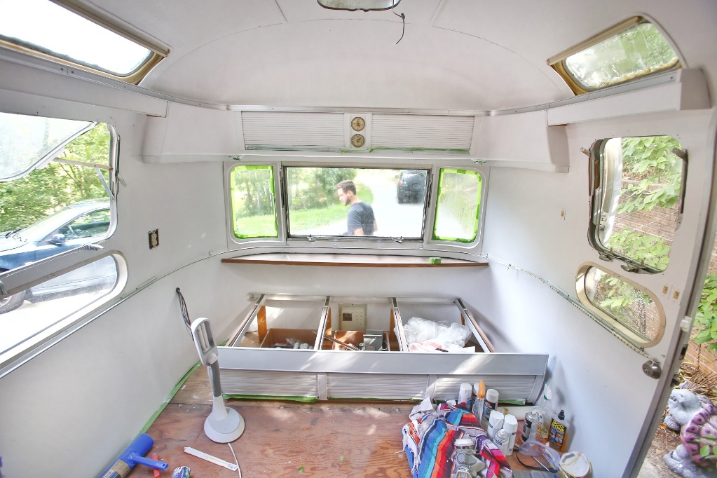 Painting an RV can have a Huge Impact